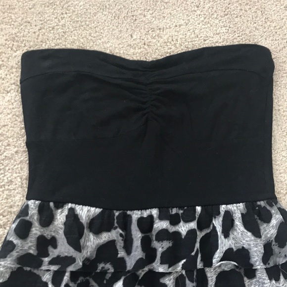 Strapless dress - Picture 2 of 4